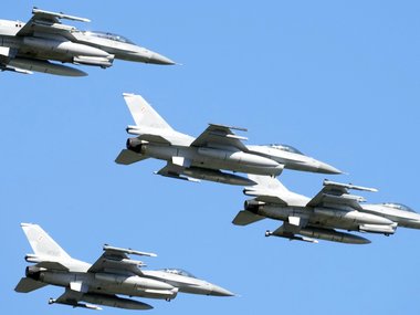Навчання українських пілотів на F-16 у США та Данії на завершальному етапі