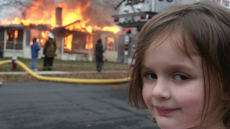 «Дівчинка-катастрофа» продала свій мем як NFT за майже $500 тис.
