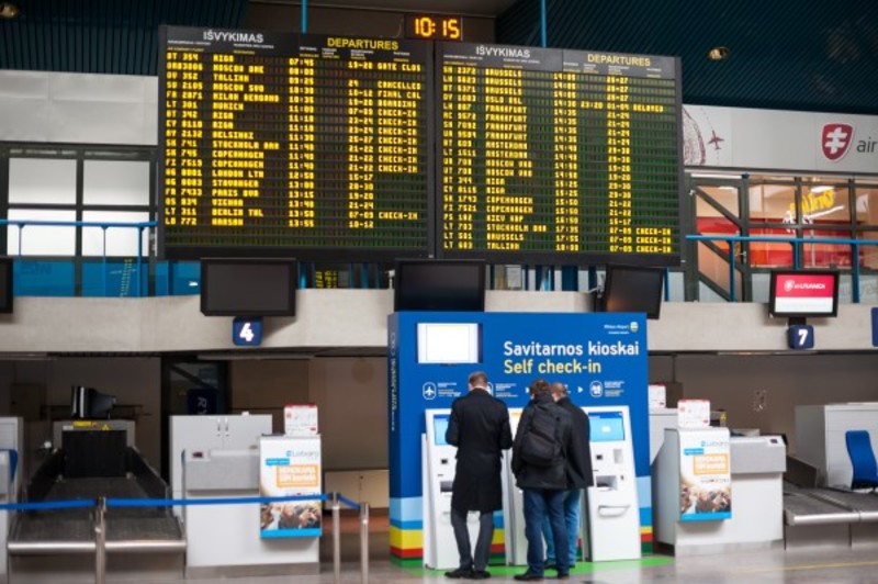 Аеропорт Вільнюса виправив назви Kyiv та Lviv замість Kiev і Lvov