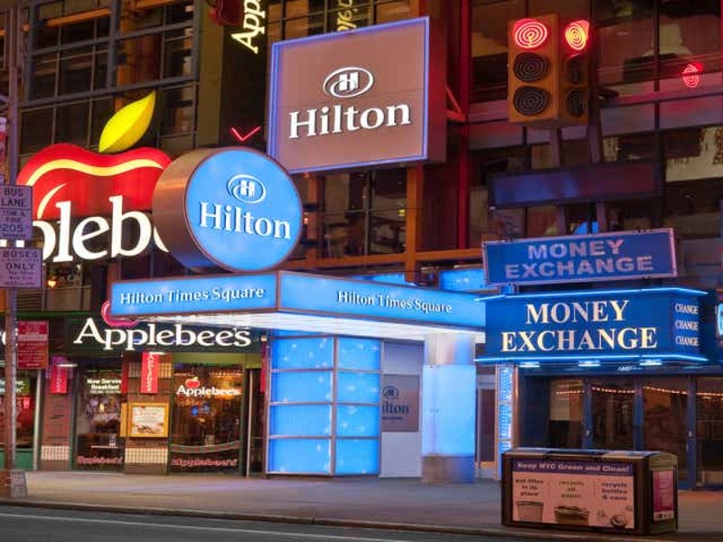 Готель Hilton у Нью-Йорку закривається через пандемію