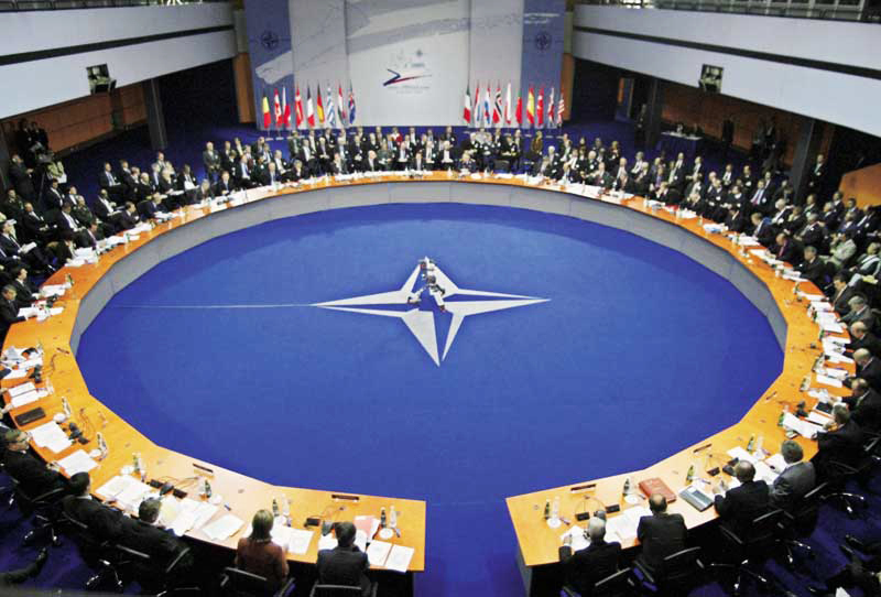 В результаті саміту Порошенко розраховує на вступ до НАТО