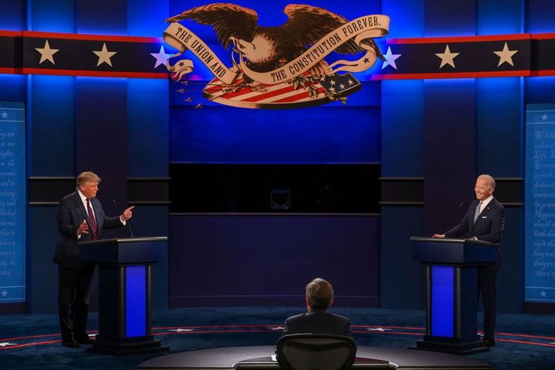 "Клоун", "брехун", "цуцик Путіна" - завершилися перші дебати Трампа та Байдена