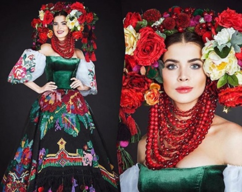 Українка підкорила своїм вбранням на "Міс Всесвіт"