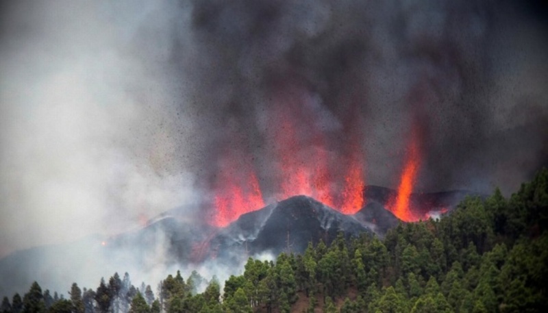 Виверження вулкану на Канарах: зруйновані щонайменше 100 будинків