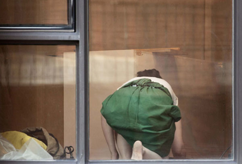 «Зазирання» фотографа у вікна родин Нью-Йорка визнано мистецтвом
