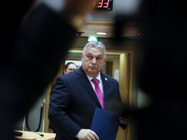 Politico: Угорщина висунула умову розблокування €50 мільярдів для України