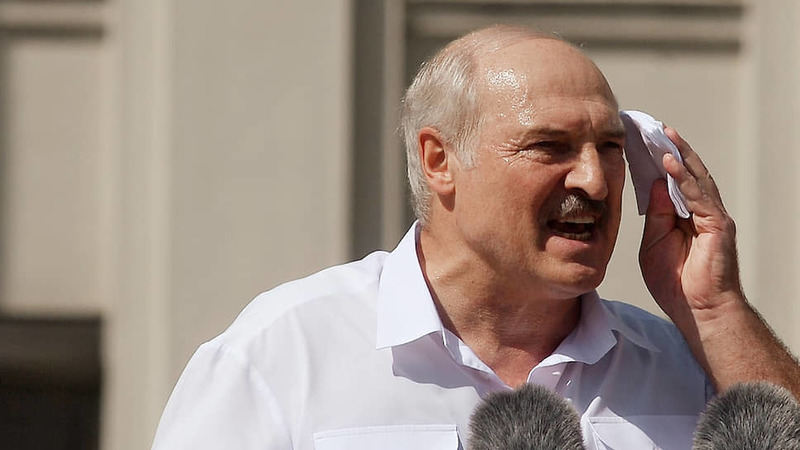 Білорусь не прийматиме літаки з України — Лукашенко