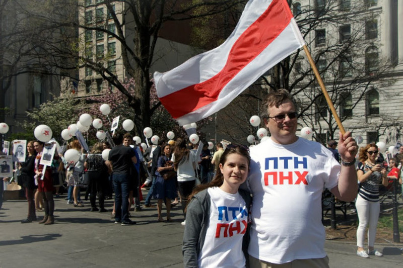 Білоруси й українці зіпсували "колорадам" мітинг у Нью-Йорку