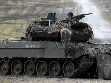 Іспанія передає Україні нову партію танків Leopard 2 і машини піхоти