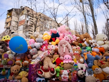 Через збройну агресію РФ в Україні загинули 535 дітей