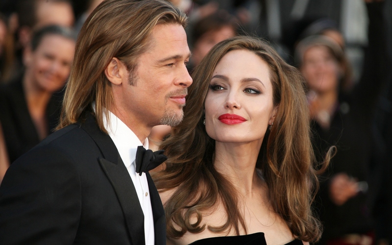Журналісти дізналися подробиці шлюбного контракту Джолі і Пітта