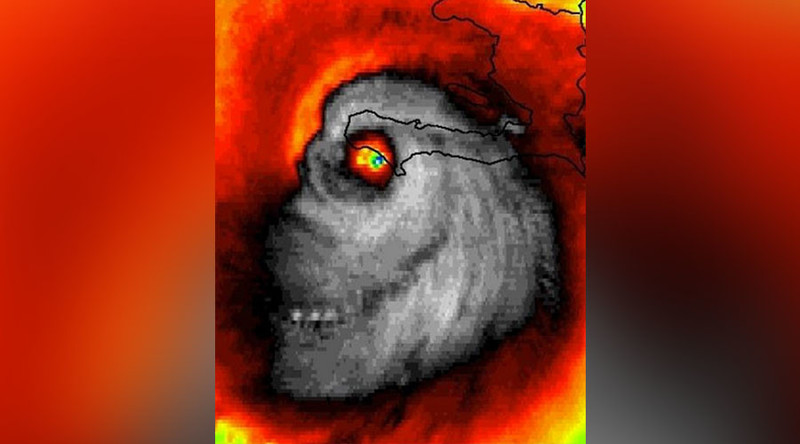NASA показало, як ураган "Метью" виглядає з космосу