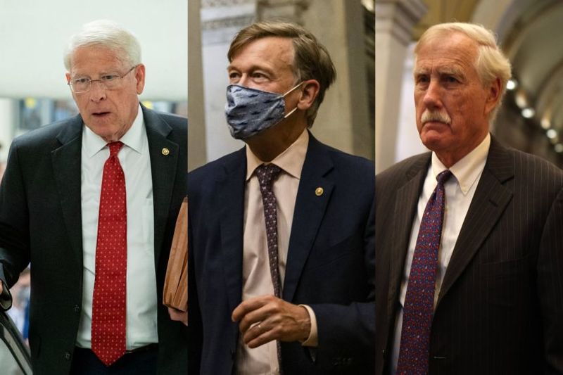Три сенатори заразились коронавірусом