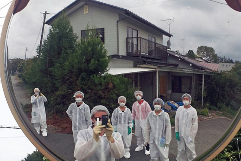 У радіаційній зоні Фукусіми відкрили виставку