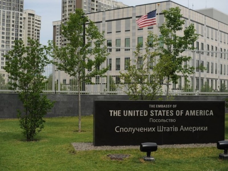 Посольство США незбаром відновить роботу в Києві - Блінкен