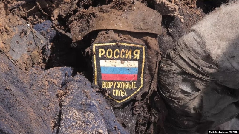 Генштаб: за добу РФ втратила понад 700 військових і 4 танки