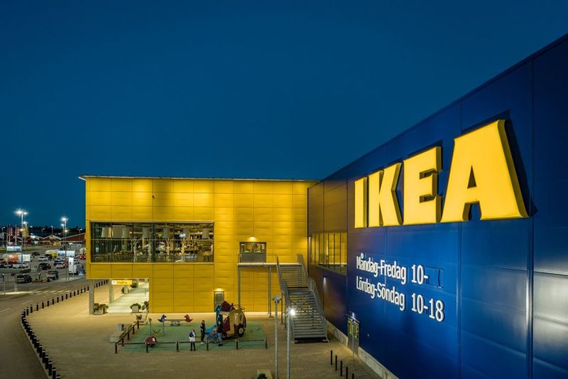 IKEA розпочала роботу в Україні