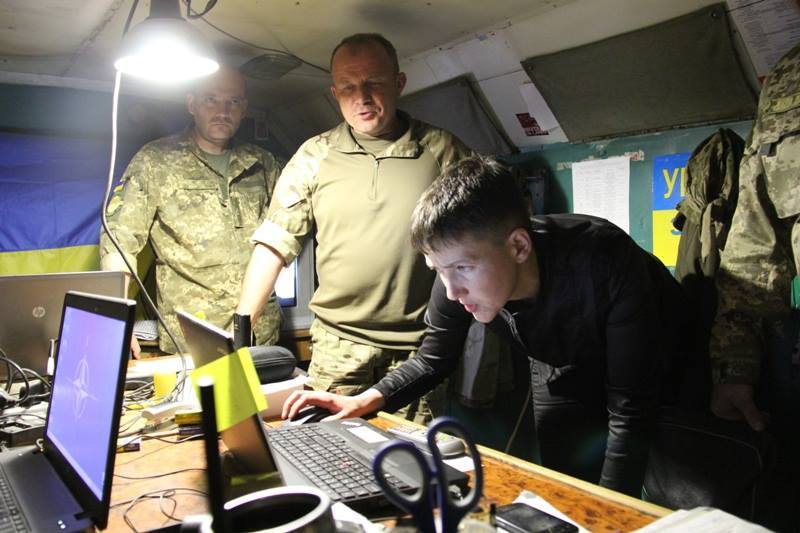 Савченко відвідала українських військовослужбовців в зоні АТО (фото)