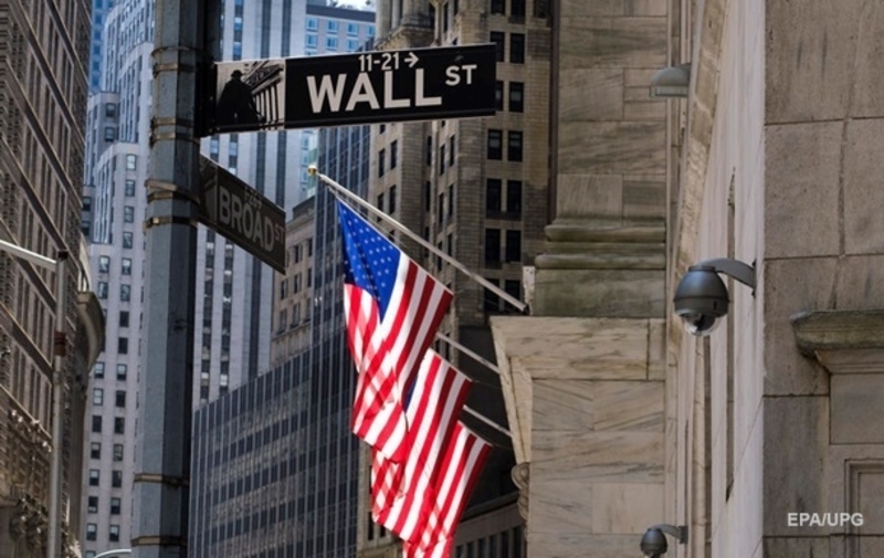 Фондовий ринок США впав на новинах про Омікрон