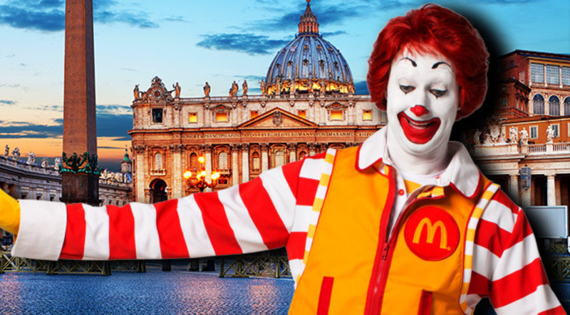 У будівлі Ватикану відкрили McDonald's