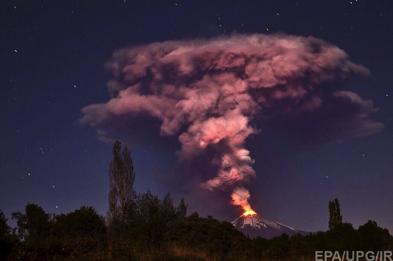 В Чилі відбулося виверження вулкана
