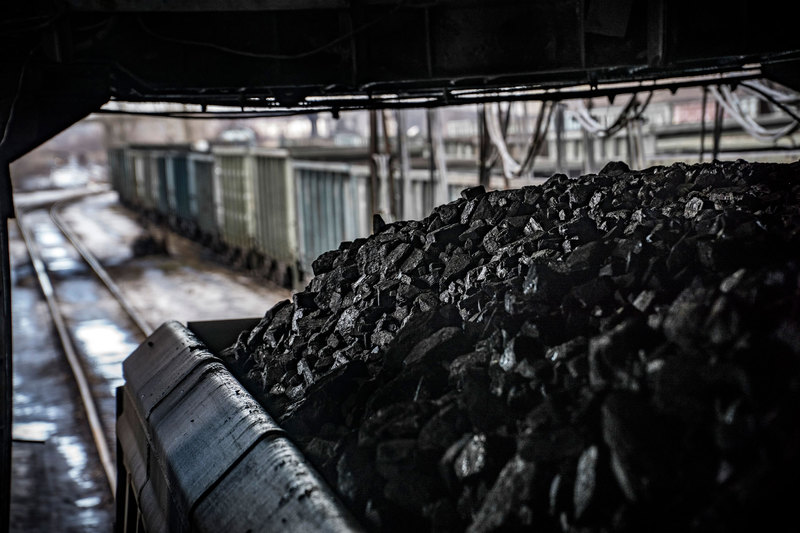 Russia Props Up Ukraine Rebels With Coal Sales From War Zone