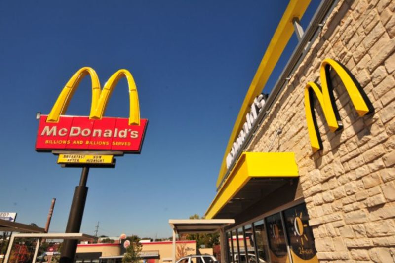 McDonald's підозрюється у спалаху кишкових інфекцій в Іллінойсі