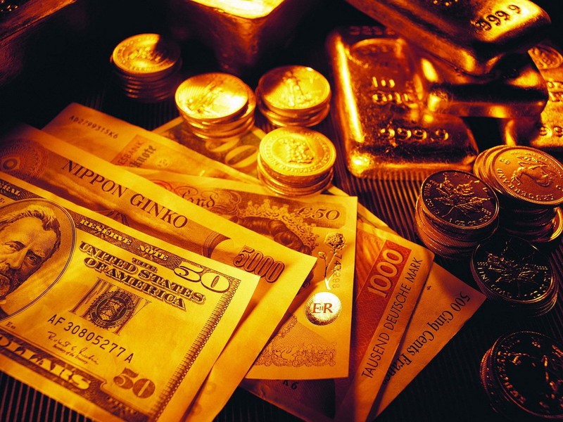 У ректора академії у Львові знайшли золото та валюту