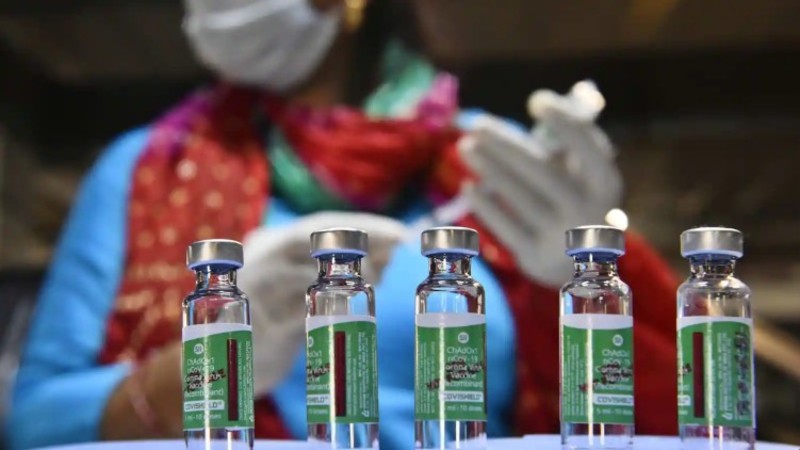 Сім країн ЄС схвалили для в'їзду вакцину Covishield, яку використовує Україна - ЗМІ