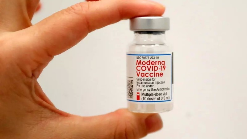 Moderna перейменувала свою COVID-вакцину