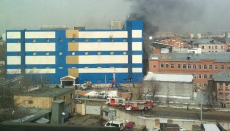 У Москві горить торговий центр
