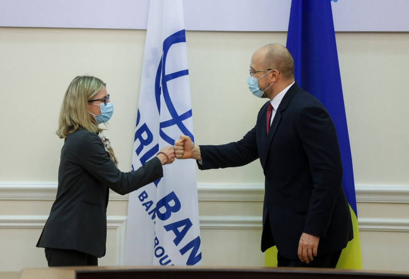 Україна і Світовий банк підписали дві угоди на $411 млн. На що підуть кошти?