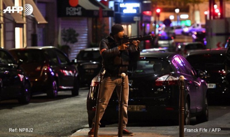 ІДІЛ взяла відповідальність за стрілянину у Парижі