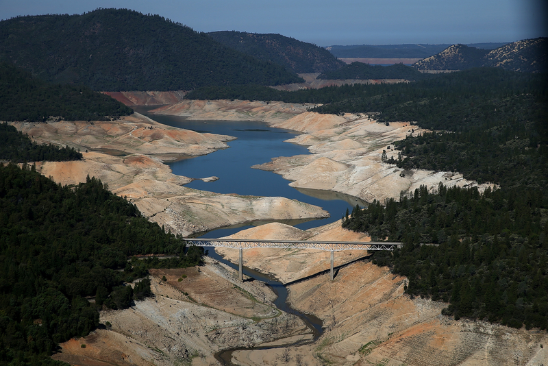 Мешканці Каліфорнії тепер зобов'язані економити воду