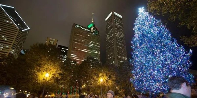 У Чикаго засяяла головна новорічна ялинка (відео)