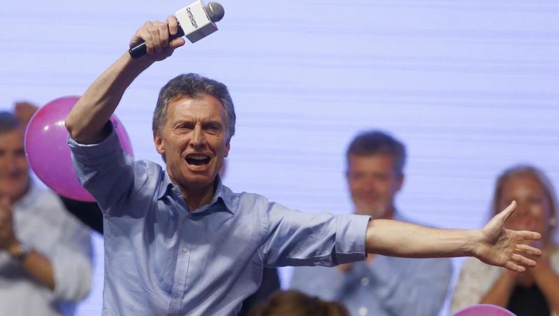 Нова епоха в Аргентині: президентом став опозиціонер