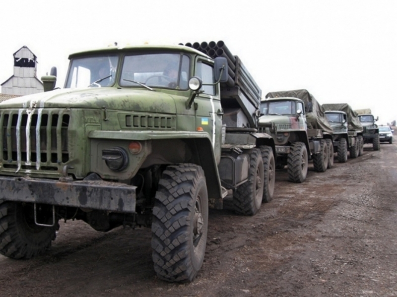 Сили АТО завершили відведення "Градів" в Луганській області