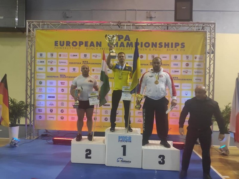 Українець став абсолютним чемпіоном Європи з пауерліфтингу