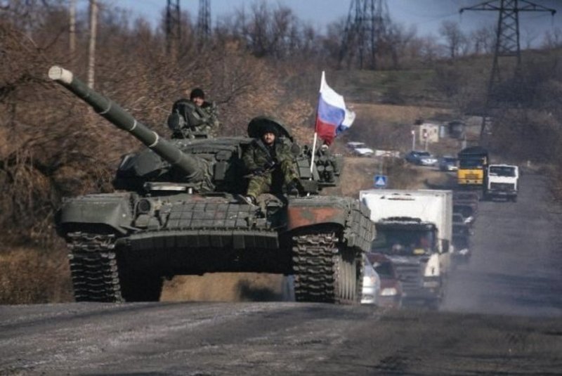 На територію України зайшла колона російської техніки – НАТО