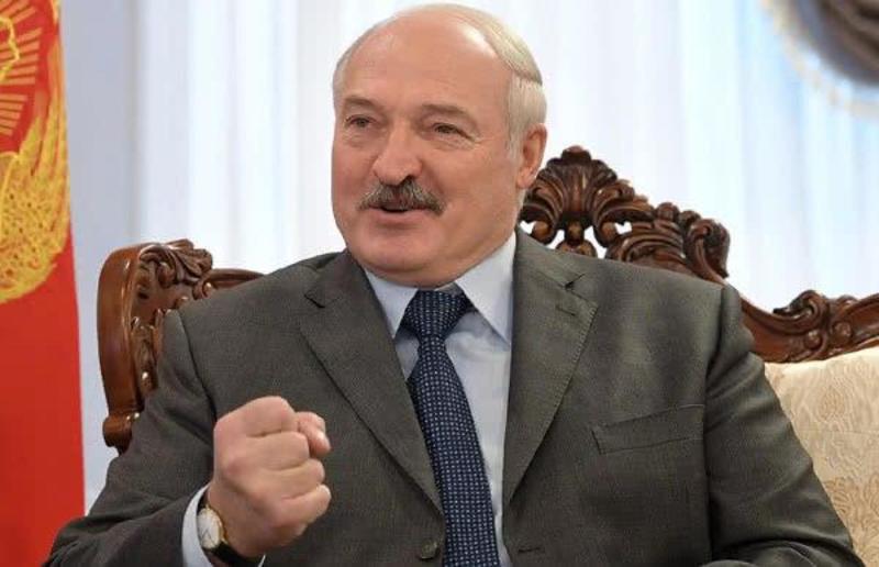 Лукашенко оголосив про перемогу над коронавірусом