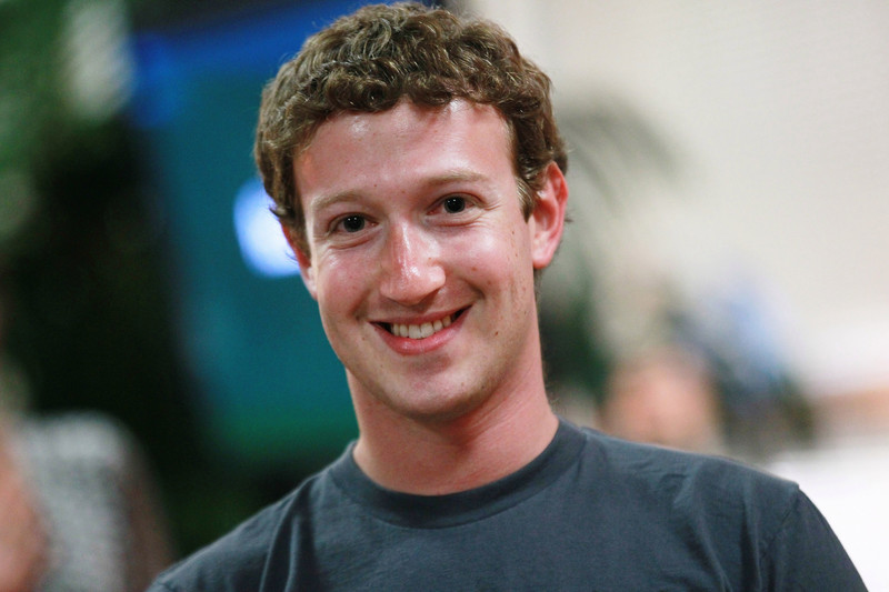 Mark Zuckerberg, Priscilla Chan donate $5 million to Dreamer college fund