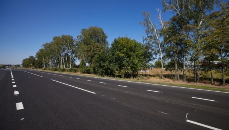 Скільки кілометрів доріг з запланованих на цей рік зробили в Україні - Зеленський