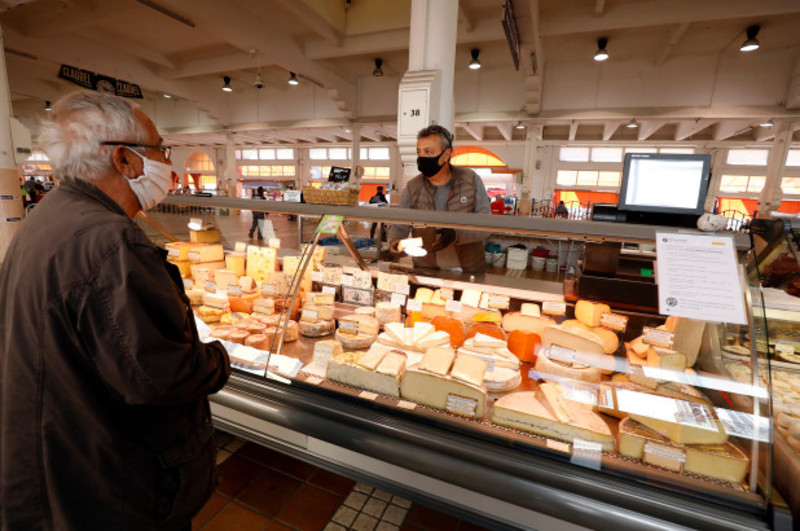 Патріотичний обов’язок: французів закликали їсти більше сиру