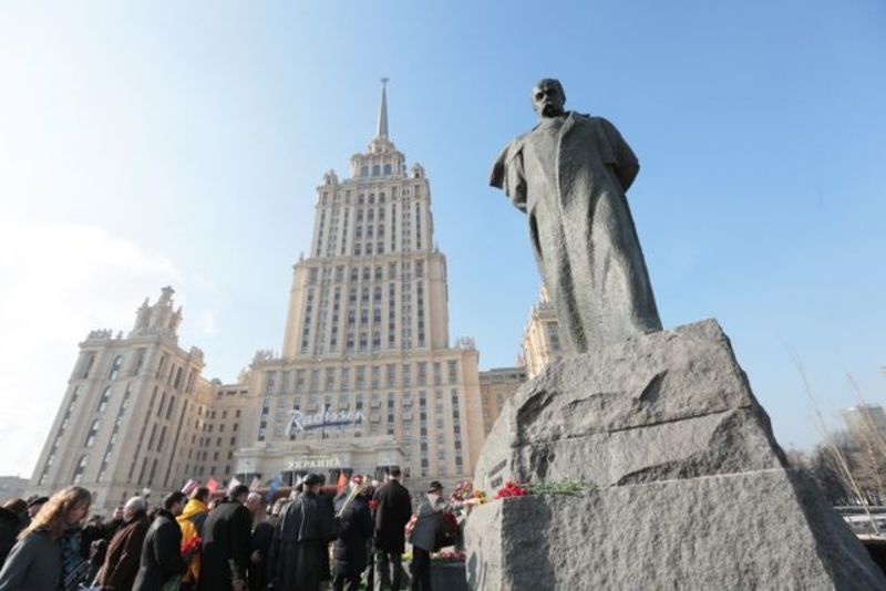 55 років тому у Москві встановлено пам'ятник Тарасові Шевченку