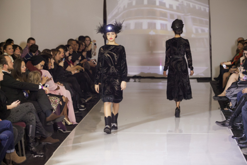 На тижні моди в Нью-Йорку українські дизайнери показали чорний Донбас (фото)