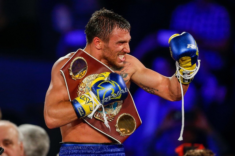 Українця назвали найкращим боксером світу