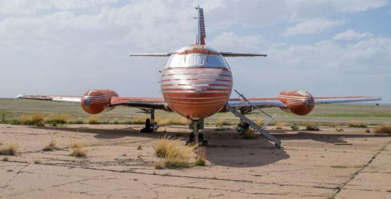 Особистий літак Елвіса Преслі виставлено на аукціон