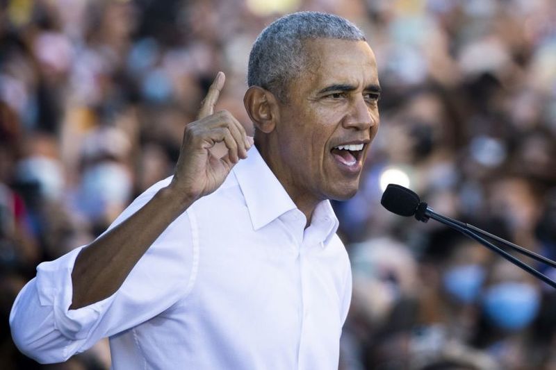 Експрезидент Обама підтримав кандидата-демократа напередодні губернаторських виборів у Вірджинії