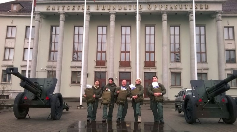 First batch of Ukrainian medics graduate from combat medicine courses in Estonia - Euromaidan Press