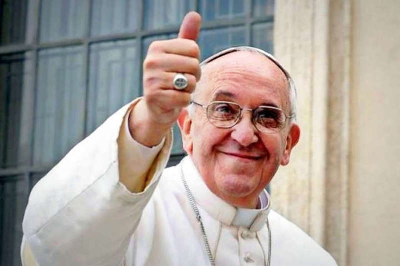Папа Римський запросив до онлайн-молитви